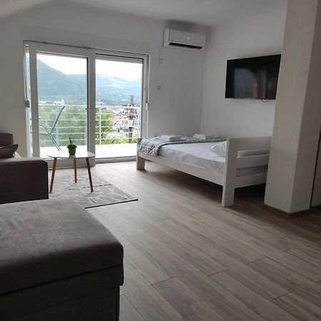 View Of The City - Studio Apartment โมสตาร์ ภายนอก รูปภาพ