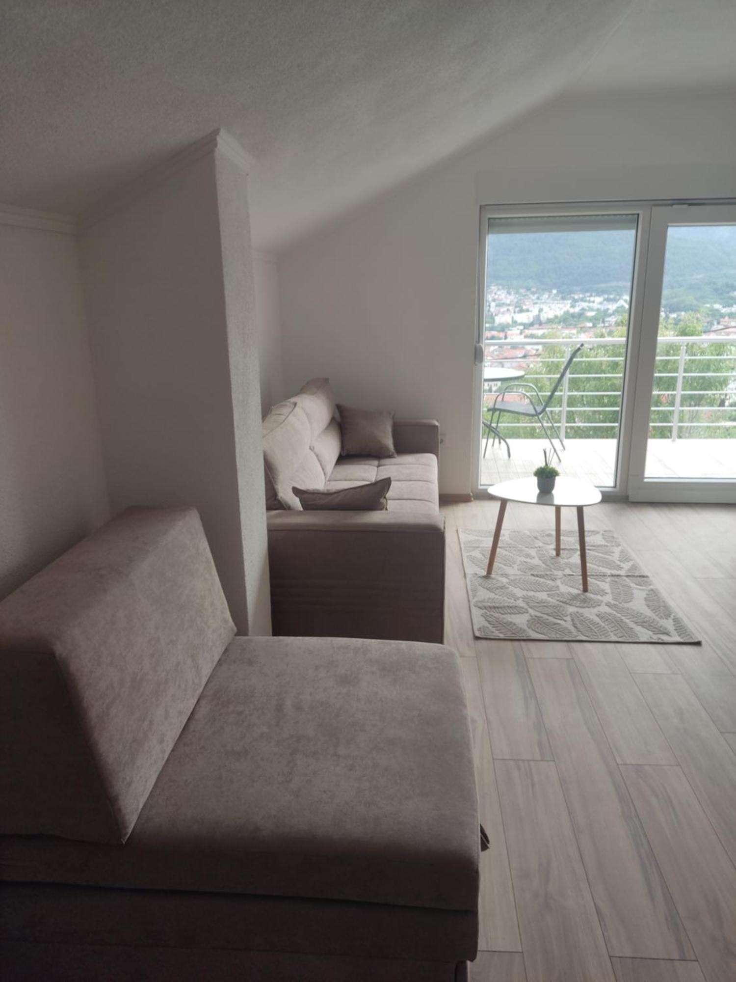View Of The City - Studio Apartment โมสตาร์ ภายนอก รูปภาพ