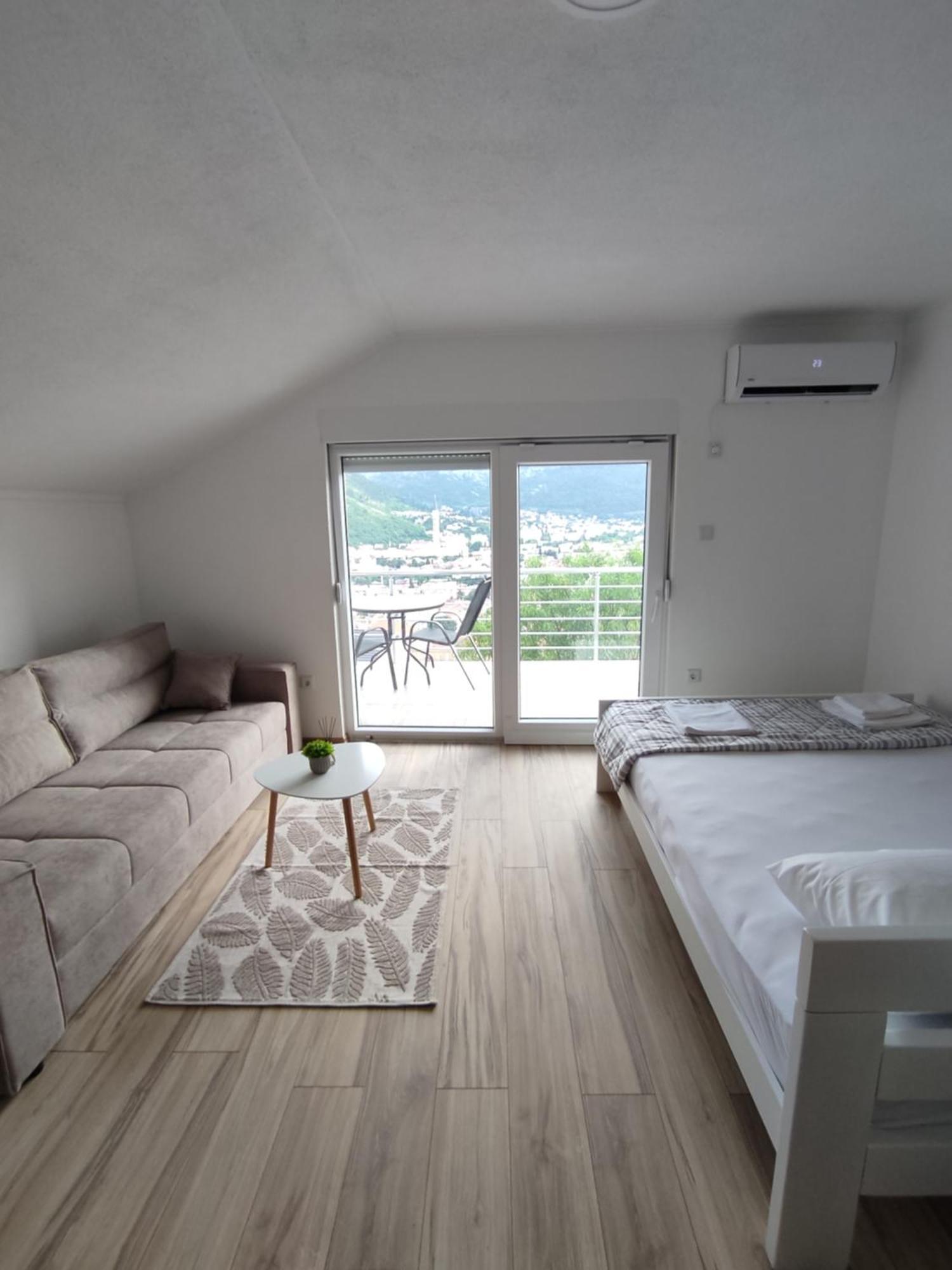 View Of The City - Studio Apartment โมสตาร์ ภายนอก รูปภาพ