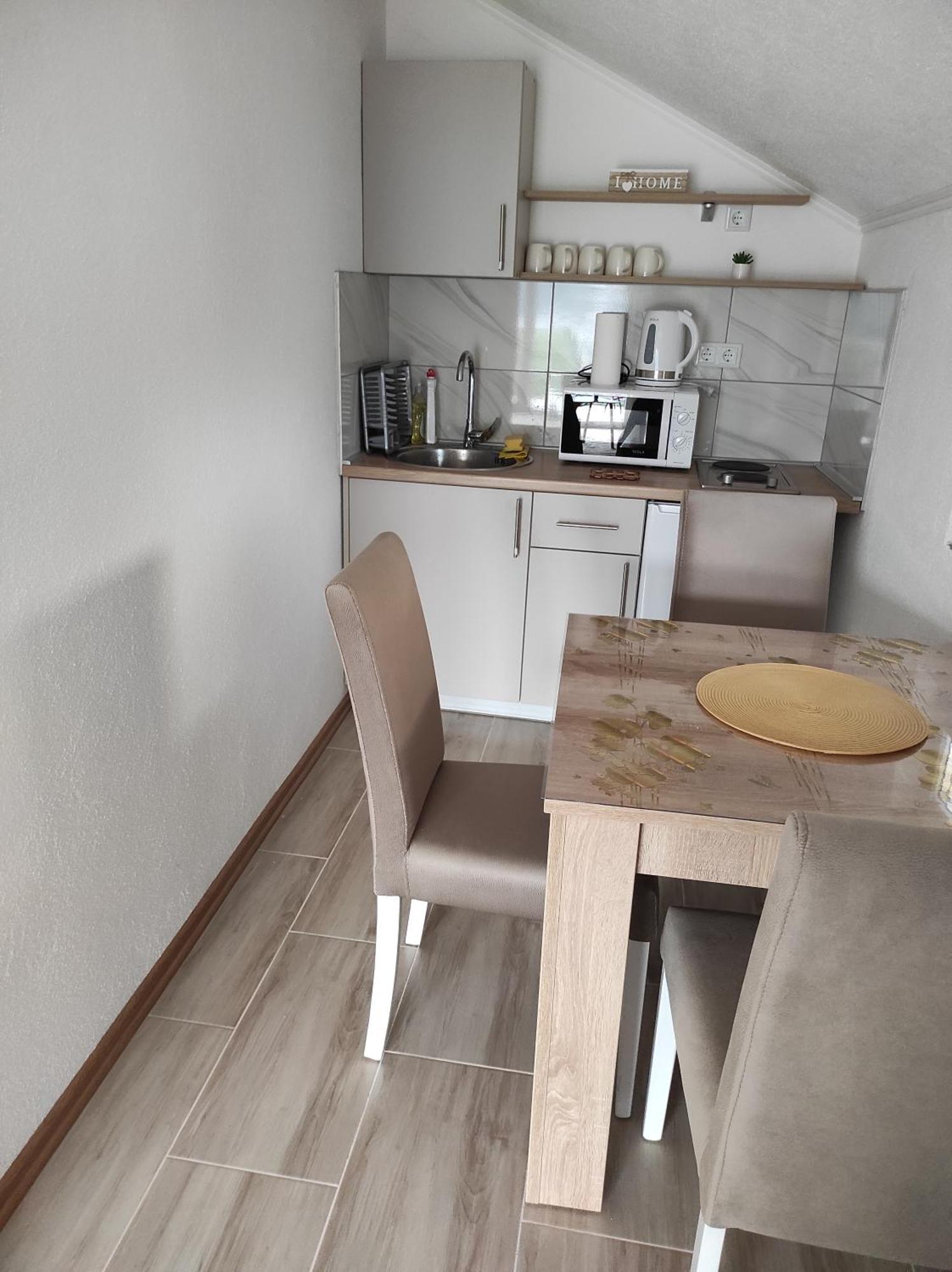 View Of The City - Studio Apartment โมสตาร์ ภายนอก รูปภาพ